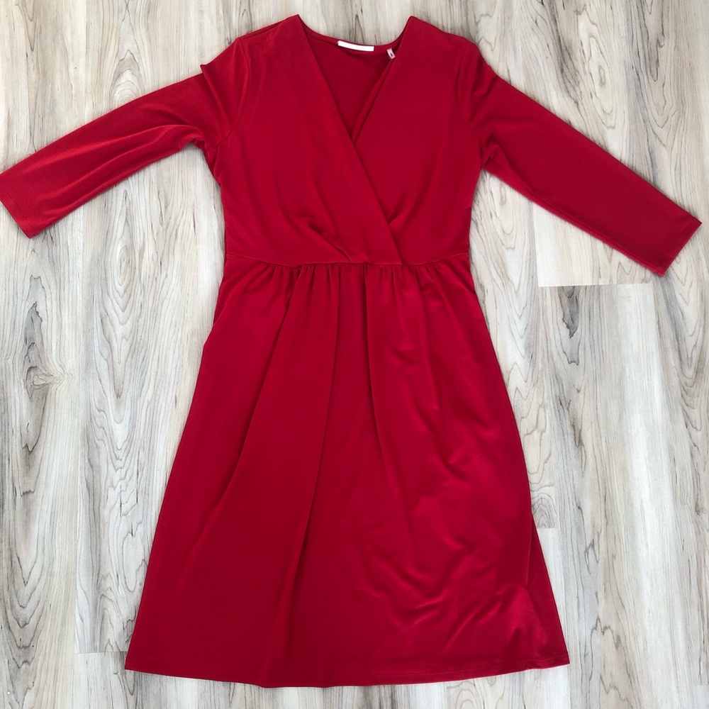 *HOST PICK* Tahari Dress